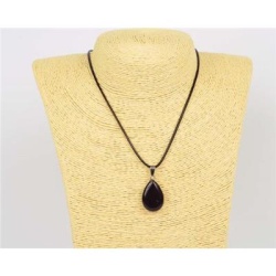 494-collier-pendentif-pierre-naturelle-obsidienne